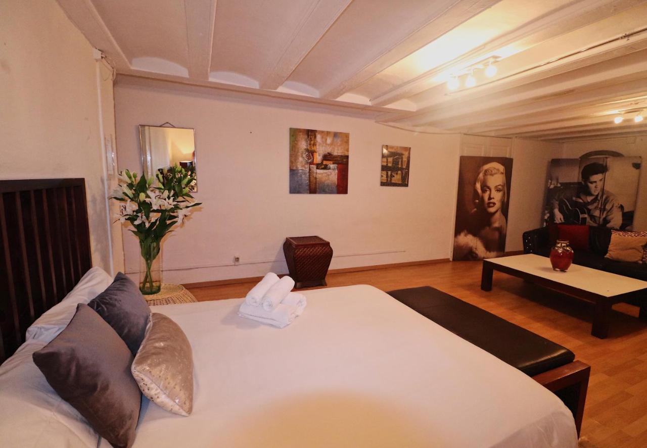 Efate Rooms Barcelona Buitenkant foto