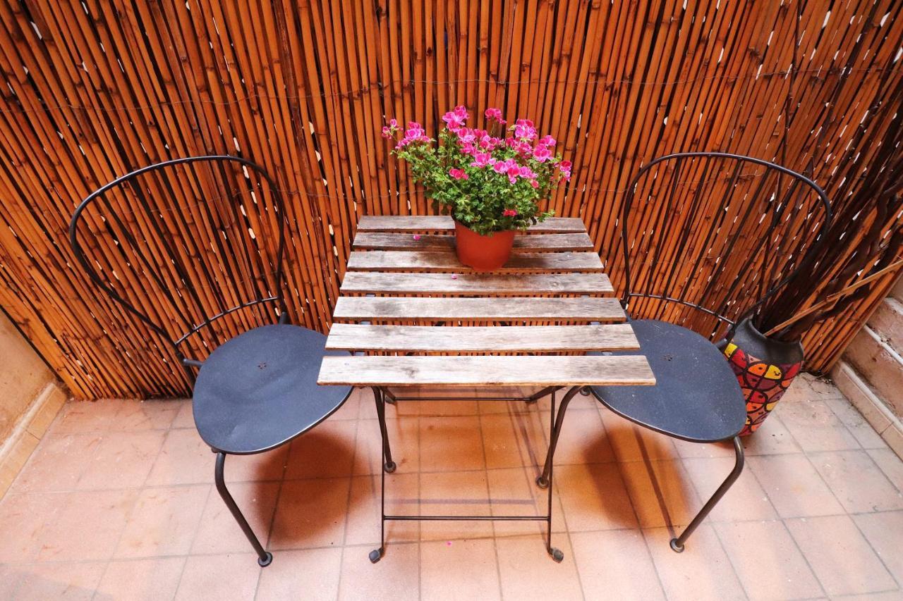 Efate Rooms Barcelona Buitenkant foto